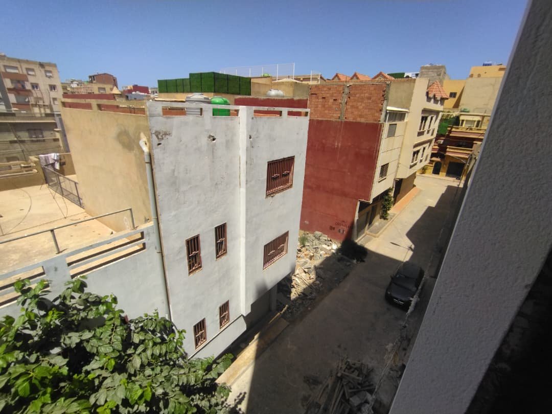 Appartement F3 à vendre à Belgaid, Oran