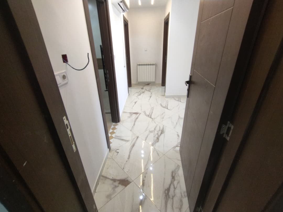 Appartement F3 à vendre à Belgaid, Oran