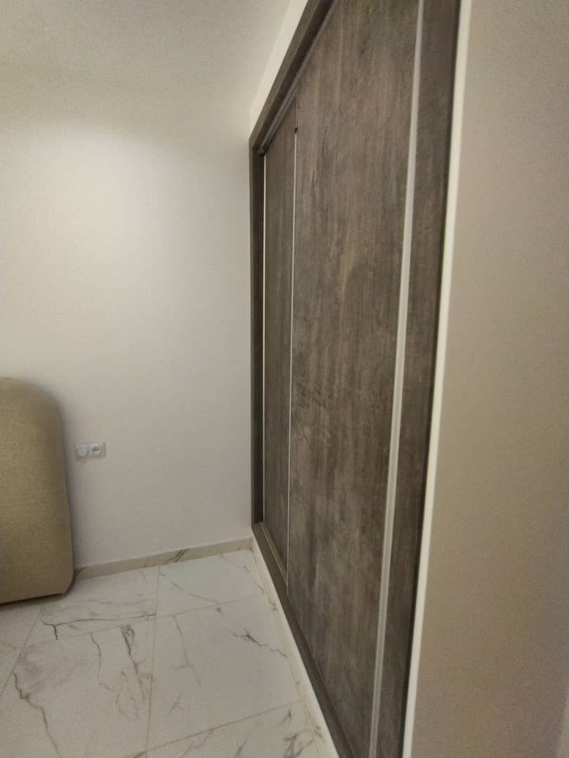 Appartement F3 à vendre à Belgaid, Oran
