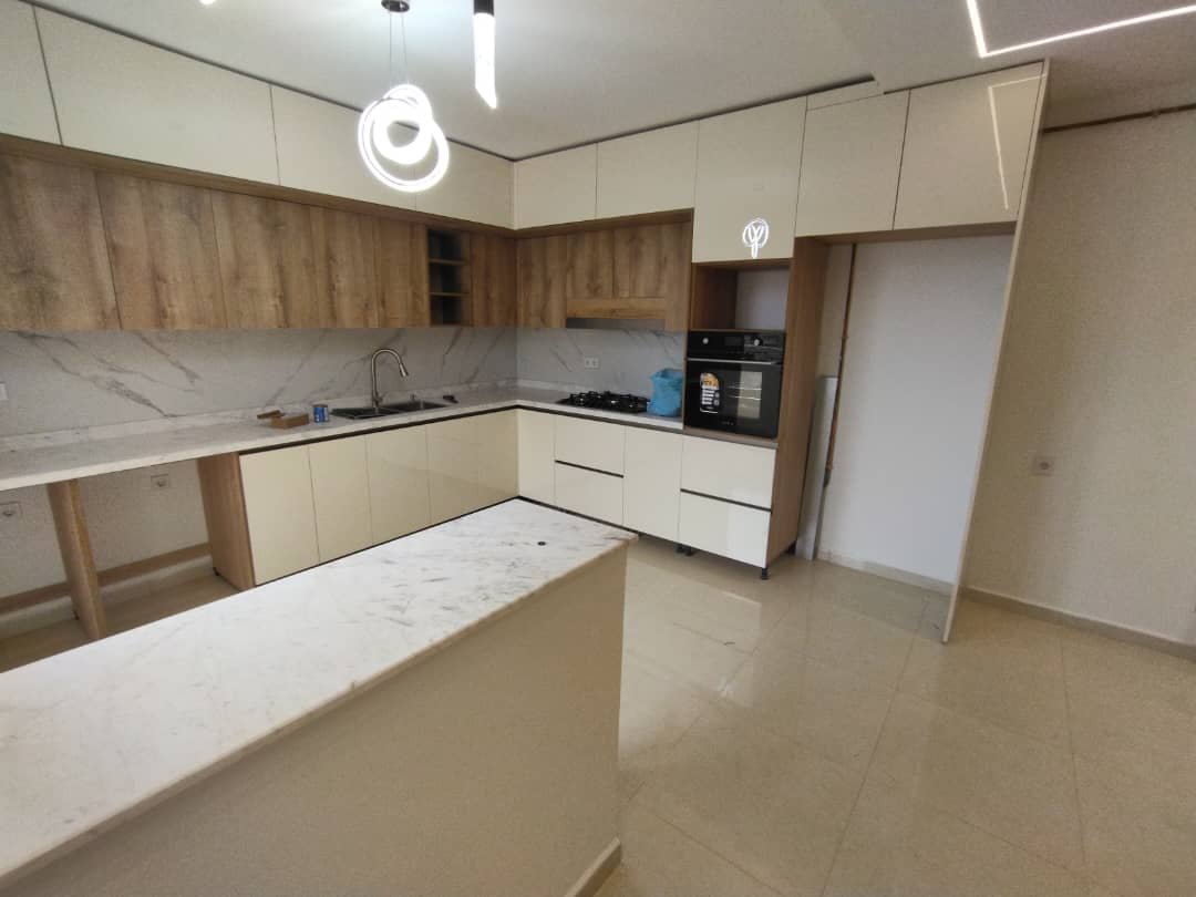 Appartement F4 à vendre à Millénium, Oran