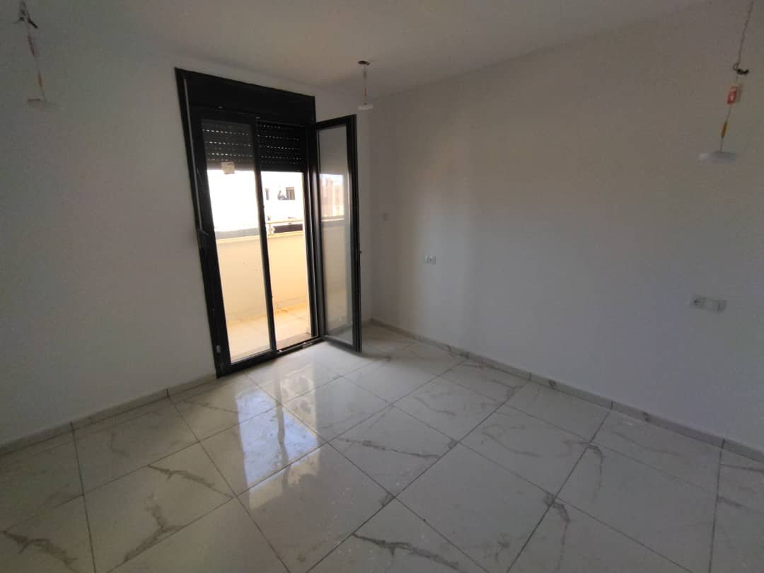 Appartement F4 à vendre à Blvd des cliniques, Oran