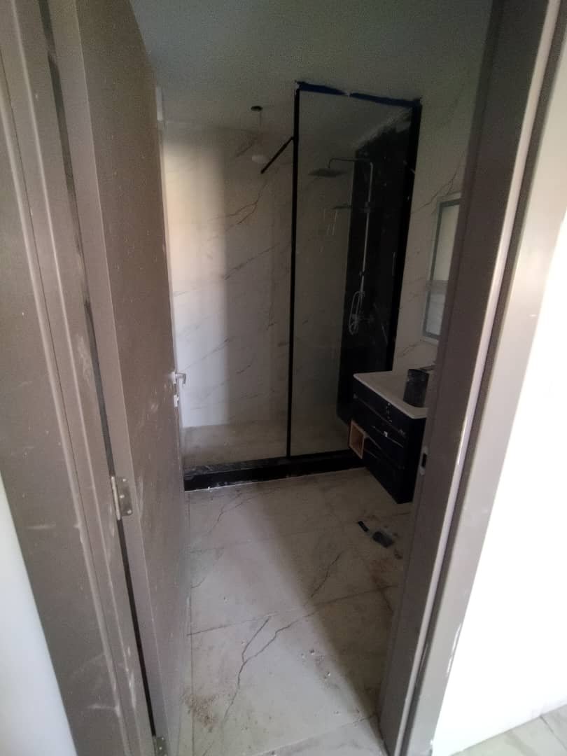 Appartement F4 à vendre à Blvd des cliniques, Oran