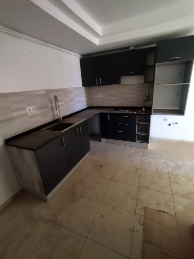Appartement F4 à vendre à Gambetta, Oran